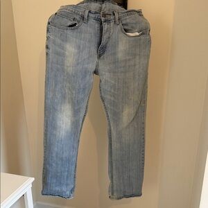 Wrangler Men's Faded Blue Straight Jeans